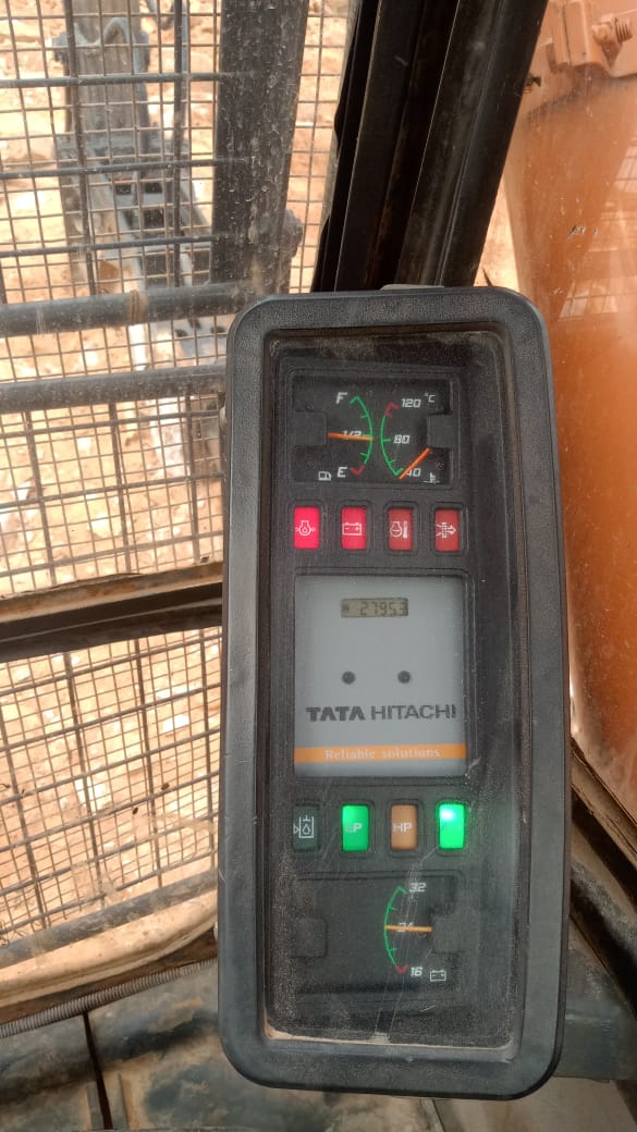 TATA 210LC Excavator (2022) photo 3
